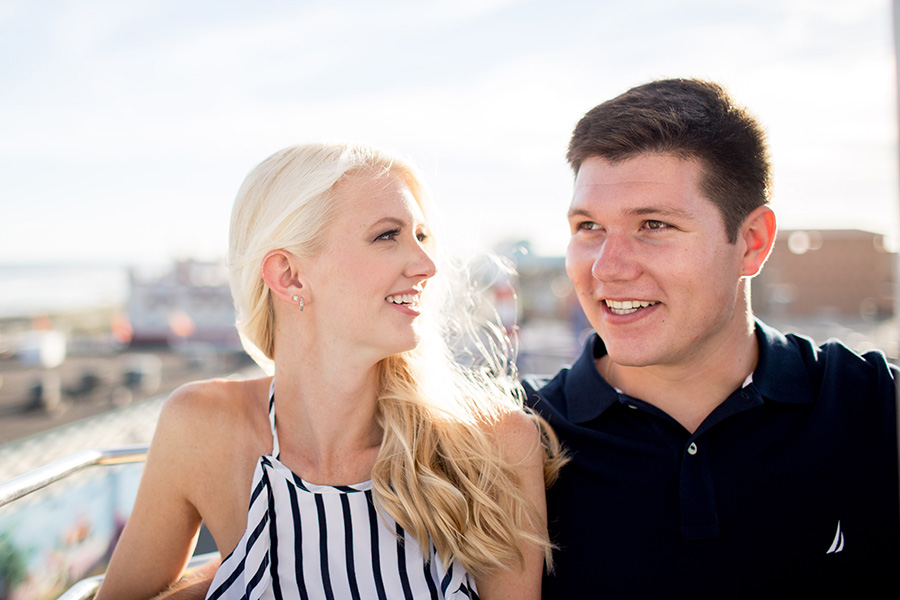 engagement portraits on the ferris wheel in ocean city