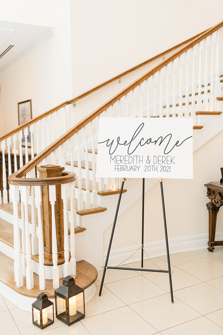 DIY welcome to our wedding sign